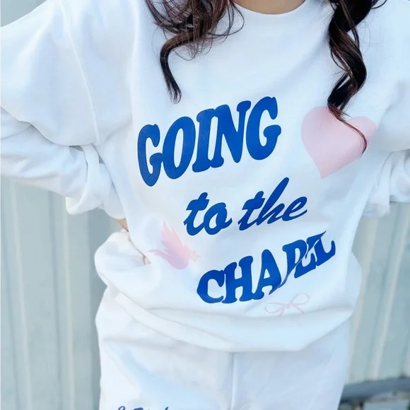 *RESTOCKED* Going To The Chapel White Sweatshirt - Picture 2 of 8
